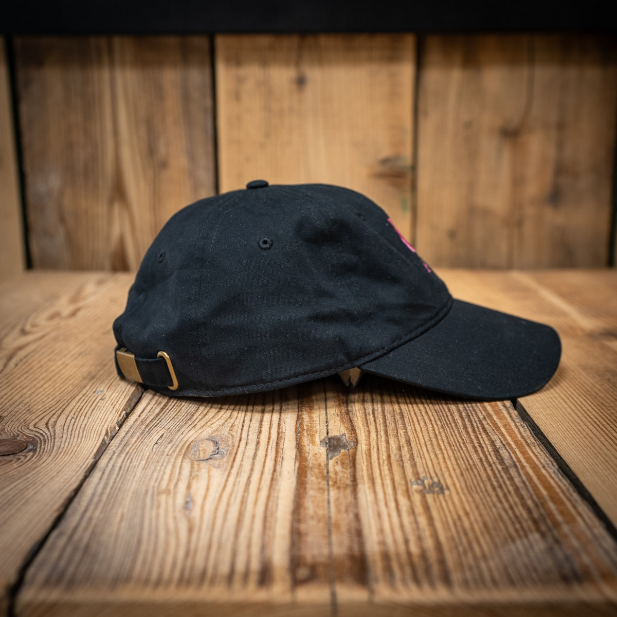 Boujon Bakery cap in black, side